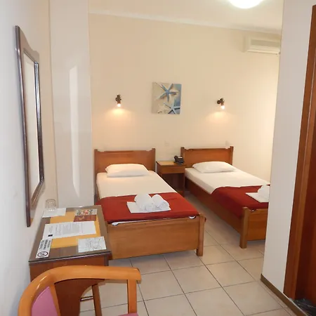 Gold Stern ホテル Paralía