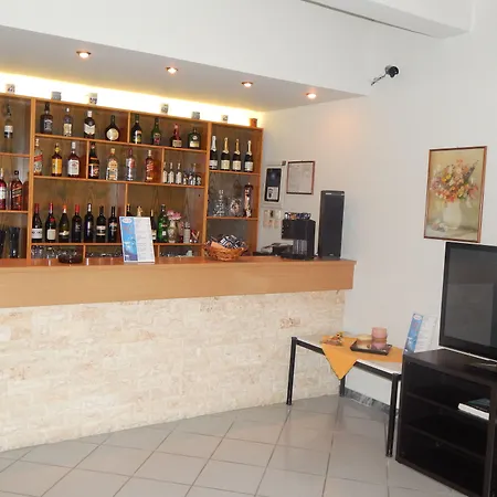 ホテル Gold Stern 3*