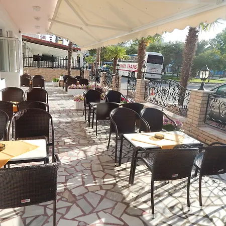 Gold Stern 3* Paralía