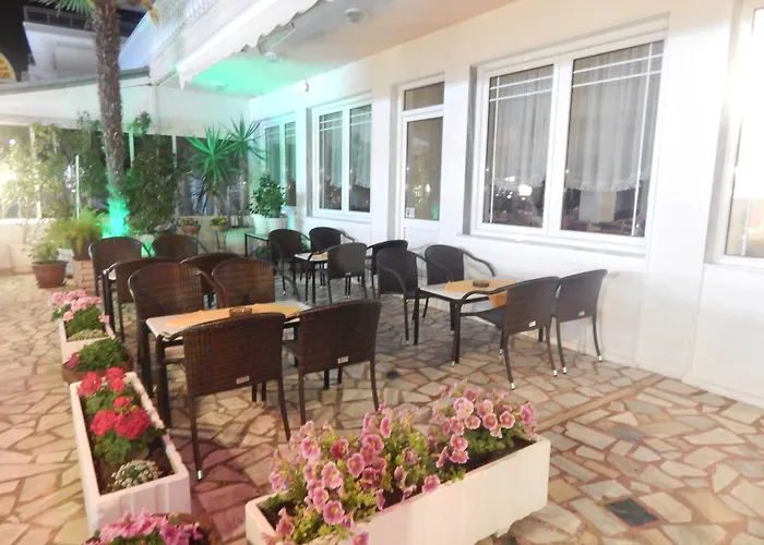 Gold Stern Hotel Paralía