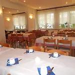 Hotel Gold Stern 3*