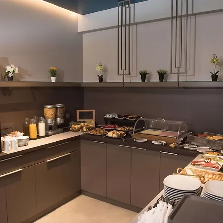 Hotel Gold Stern 3*