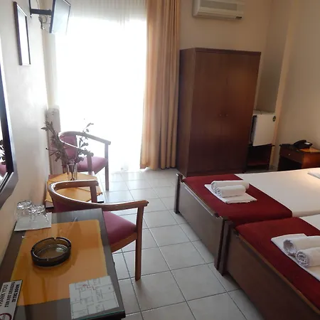 Gold Stern Hotell 3*