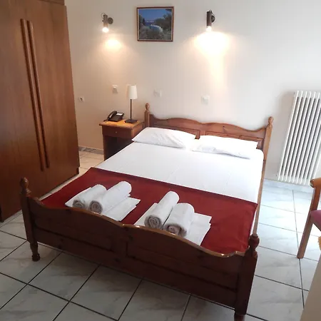 Gold Stern فندق Paralía