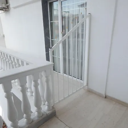 Gold Stern 3* Paralía