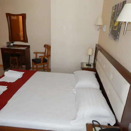Gold Stern 3* Paralia Katerinis