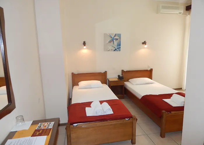 Gold Stern 3* Paralía