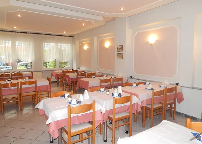 Otel Gold Stern 3*
