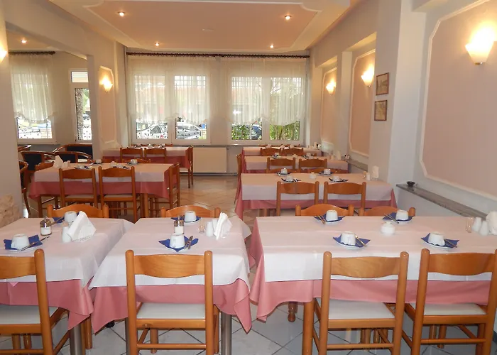 Otel Gold Stern 3*